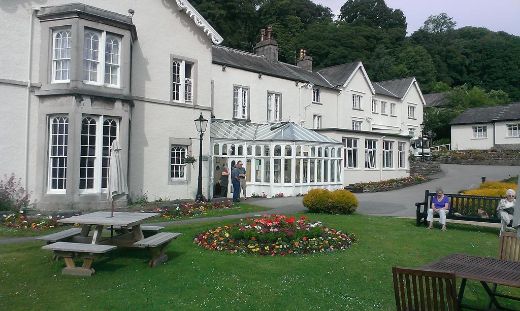 Lambert Manor Hotel Grange-over-Sands Exterior foto